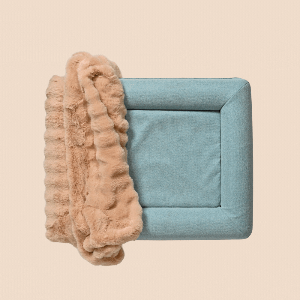 Scalloped Shag EasyFit Cover